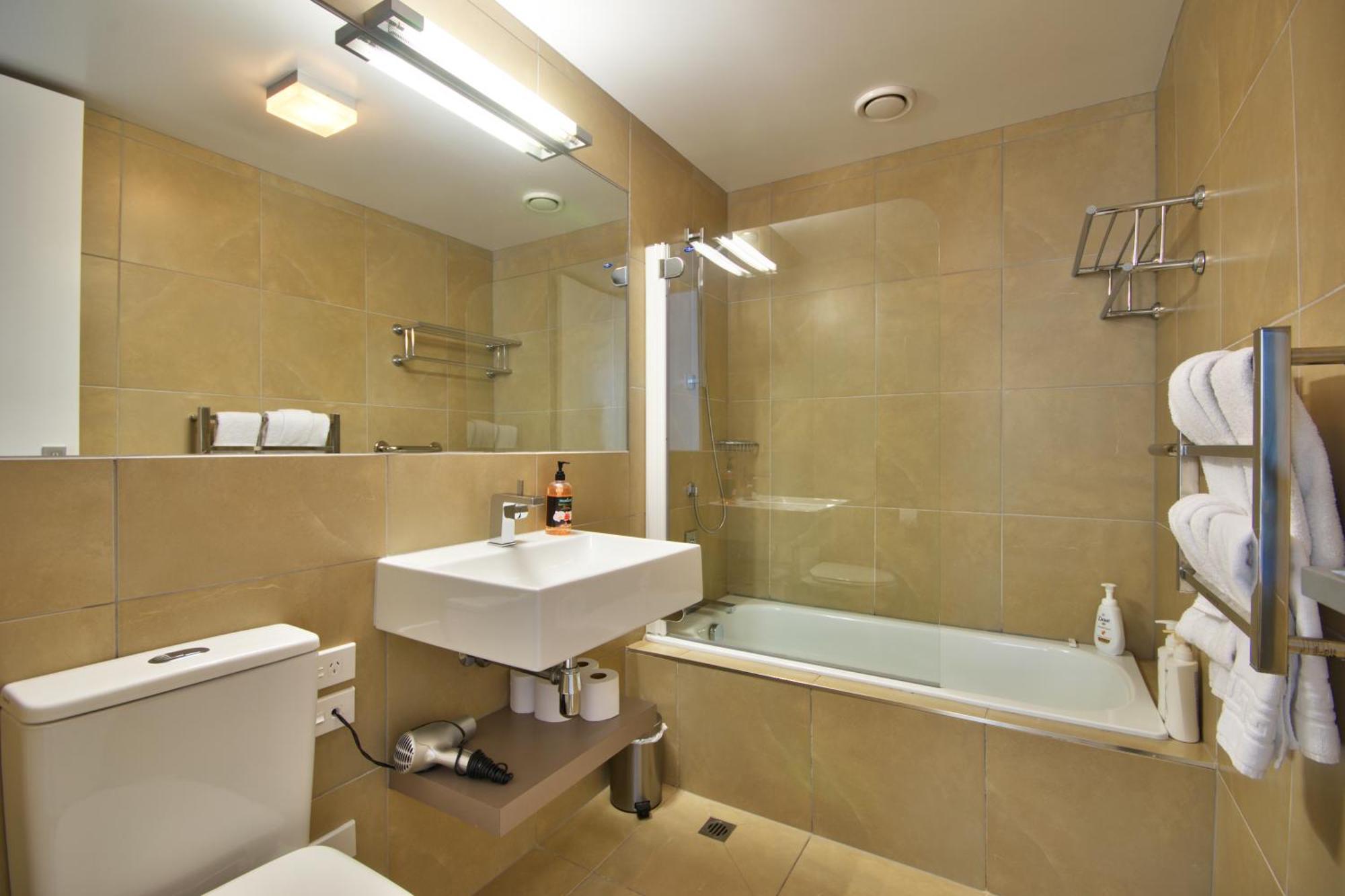 Charlies Queenstown Studio Apt 103B ภายนอก รูปภาพ